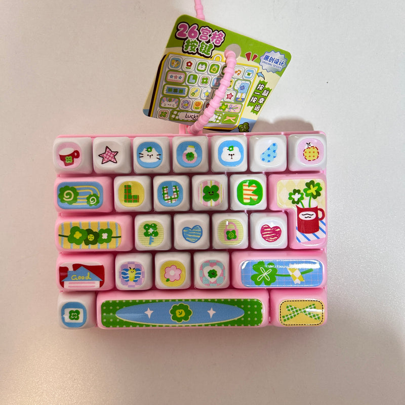 Keyboard Fidget Keychain MGNG3283